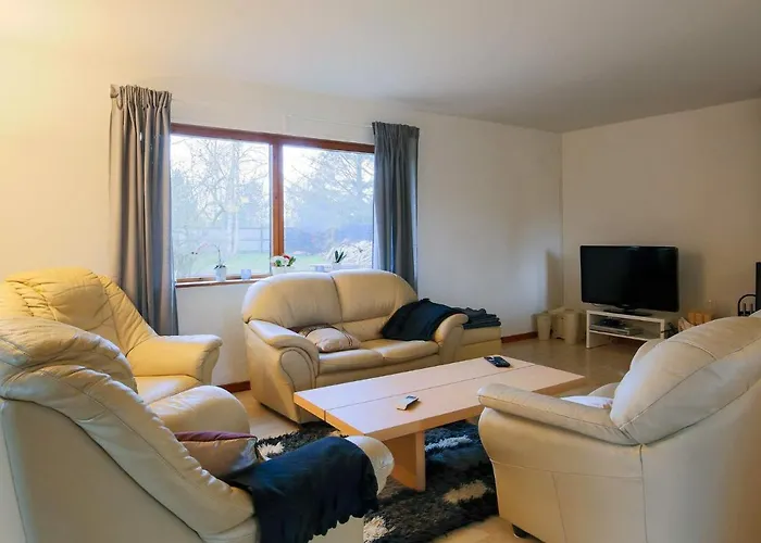 Holiday home 6 Person In Vaeggerlose-by Traum *